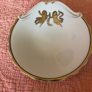 Vintage White and Putti Gold Cherub Porcelain trinket shell